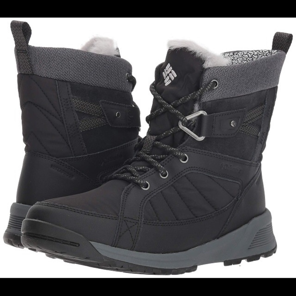 Women’s Columbia winter boots NWT